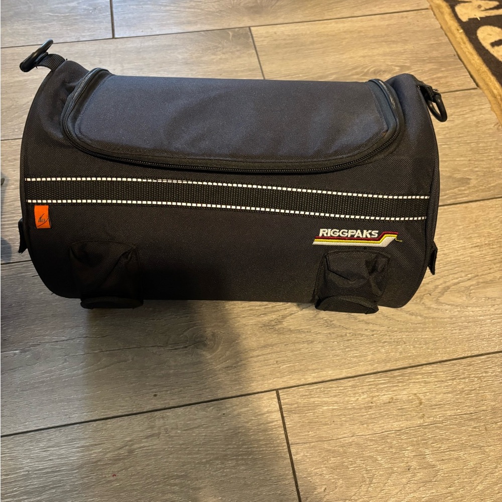 Like new set of two Nelson rigg riggpacks for on motorcycle storage 16” and 13”